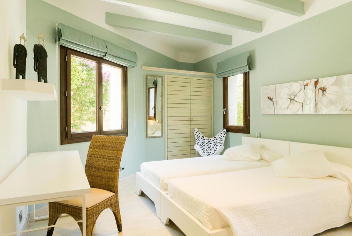 Raconet Villa *